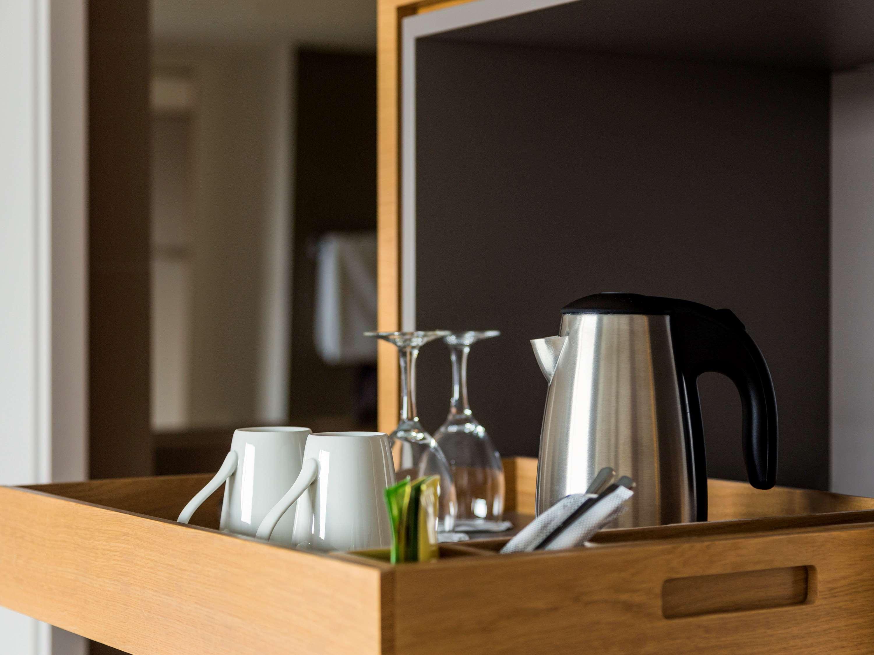 Pullman Basel Europe Hotel Екстериор снимка