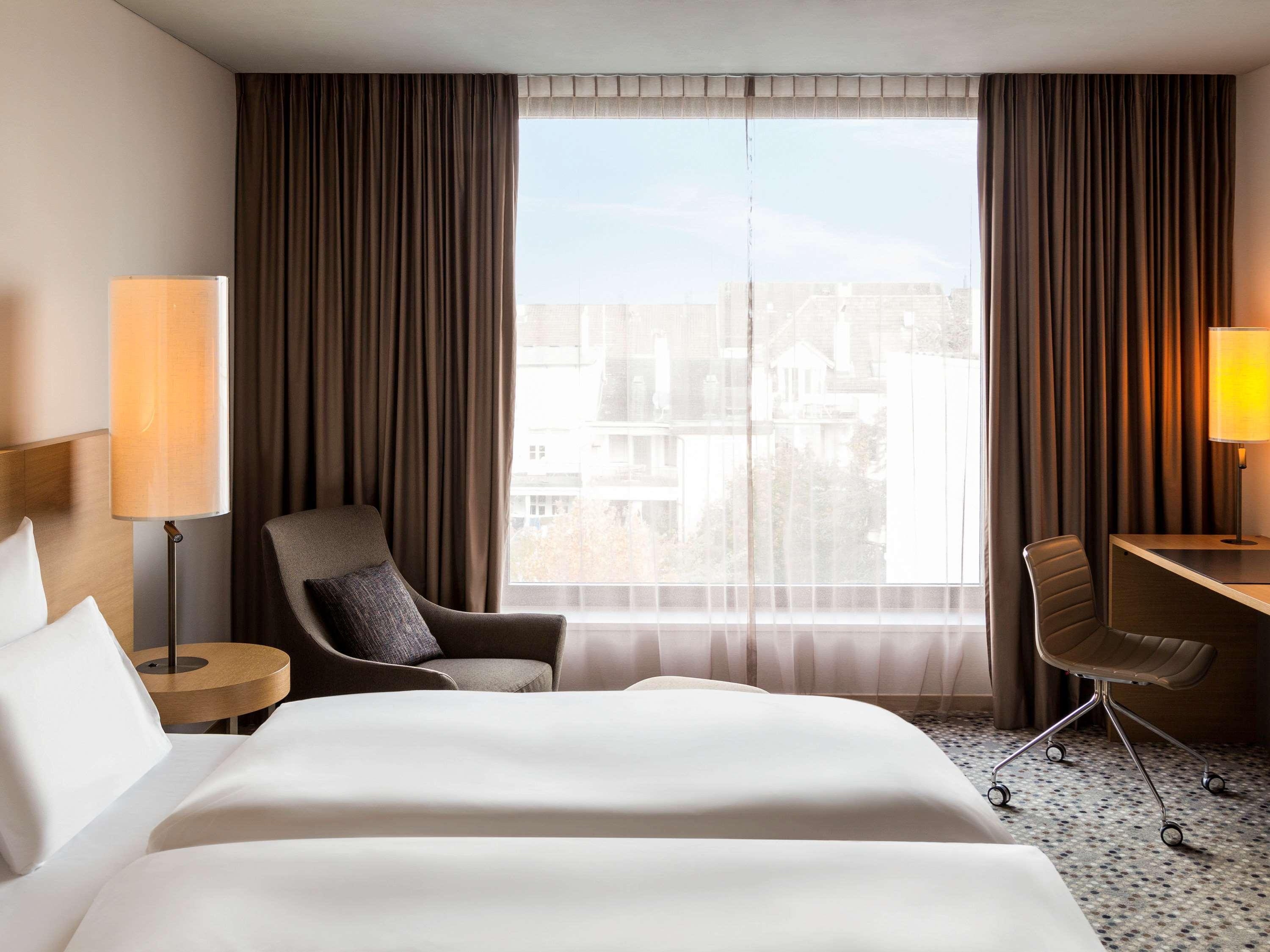 Pullman Basel Europe Hotel Екстериор снимка