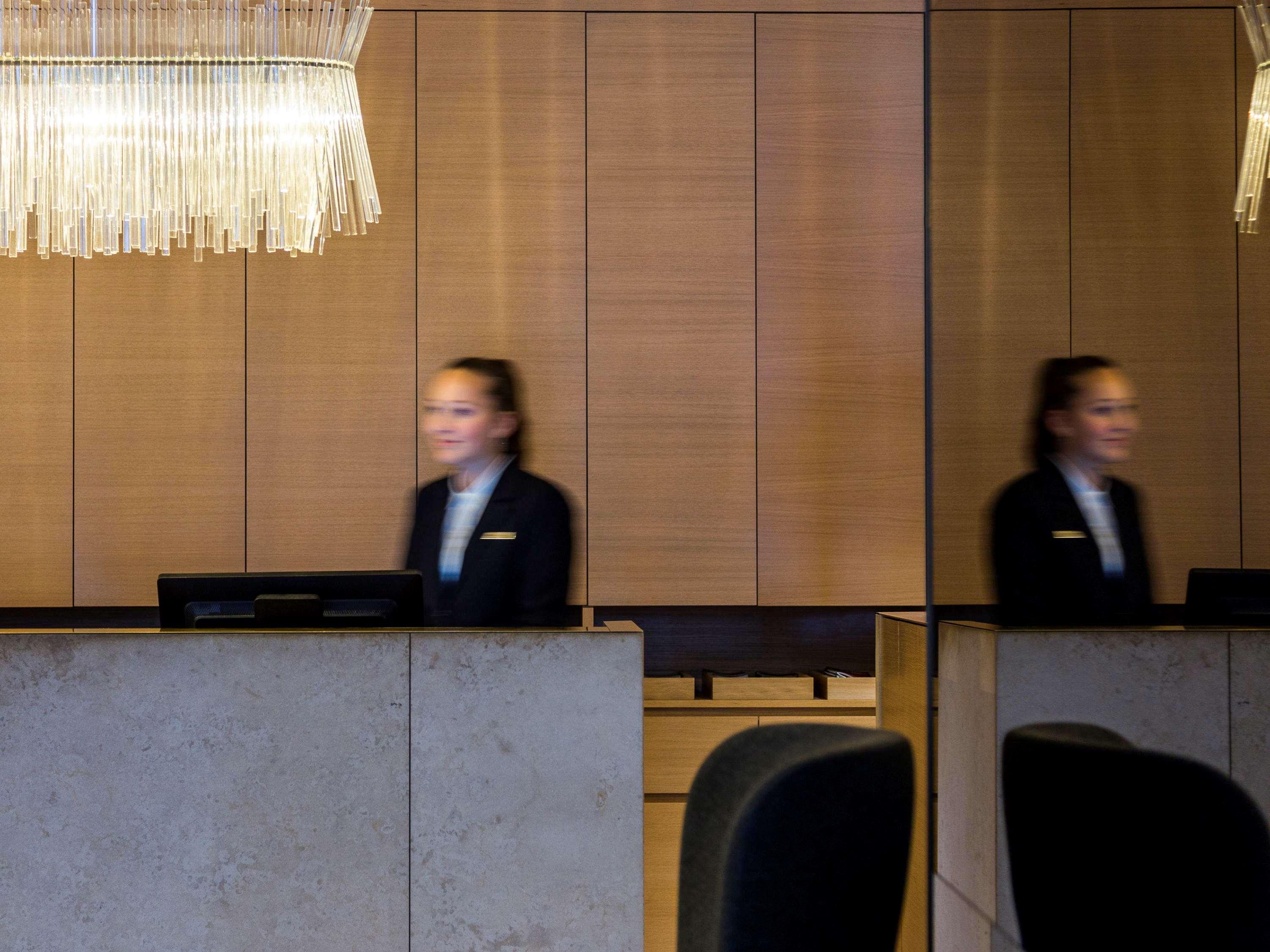Pullman Basel Europe Hotel Екстериор снимка