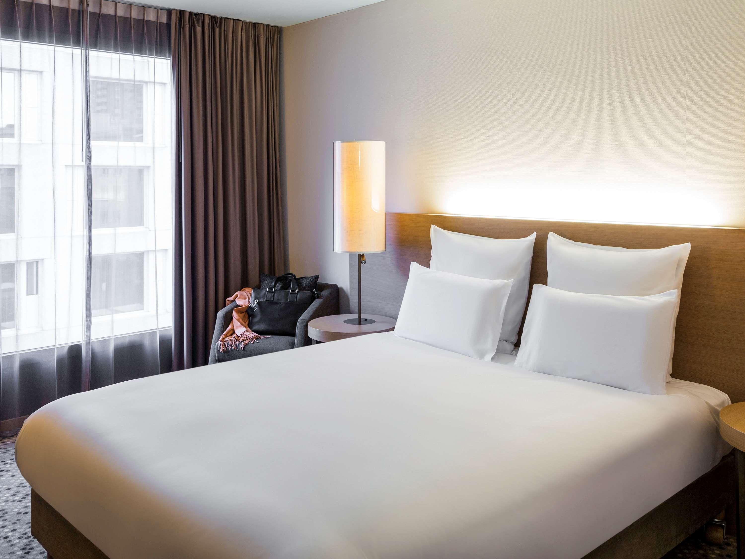 Pullman Basel Europe Hotel Екстериор снимка