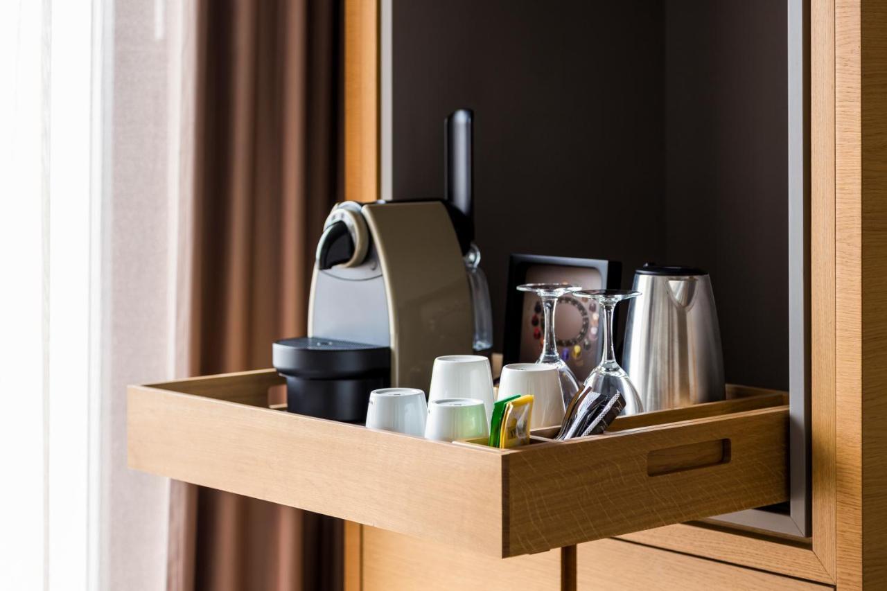 Pullman Basel Europe Hotel Екстериор снимка