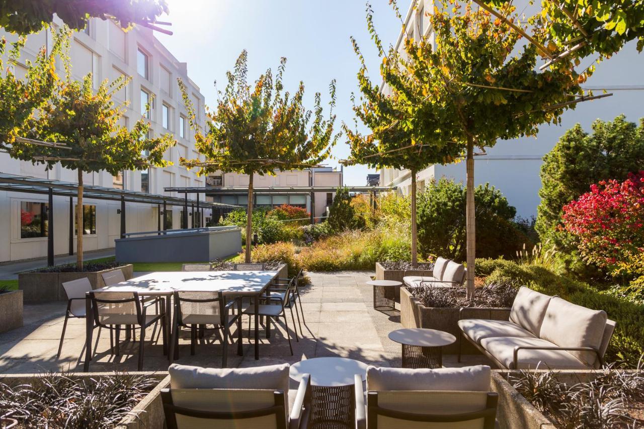 Pullman Basel Europe Hotel Екстериор снимка
