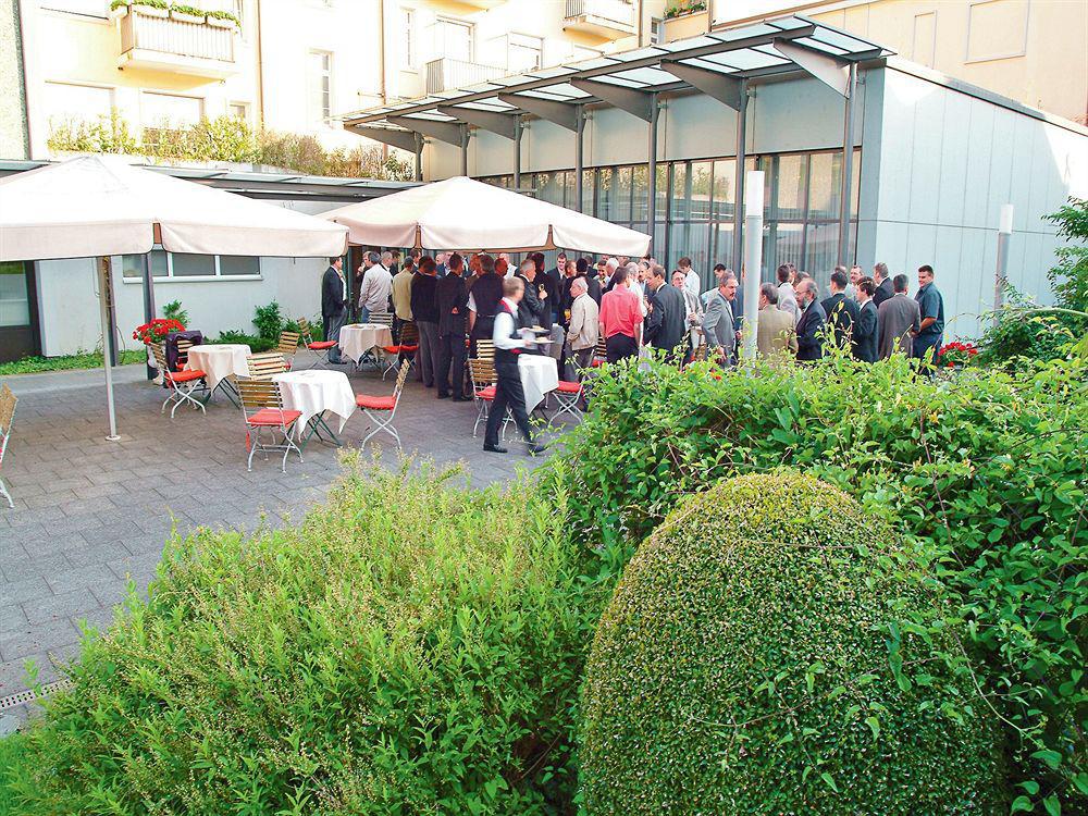 Pullman Basel Europe Hotel Екстериор снимка